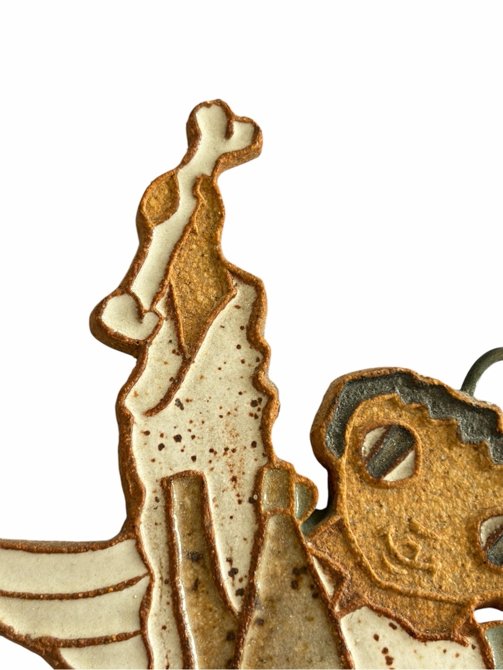 Vintage St. Andrews Abbey Angel Ornament Pottery Stoneware Angel With Dog & Bone - Picture 6 of 7